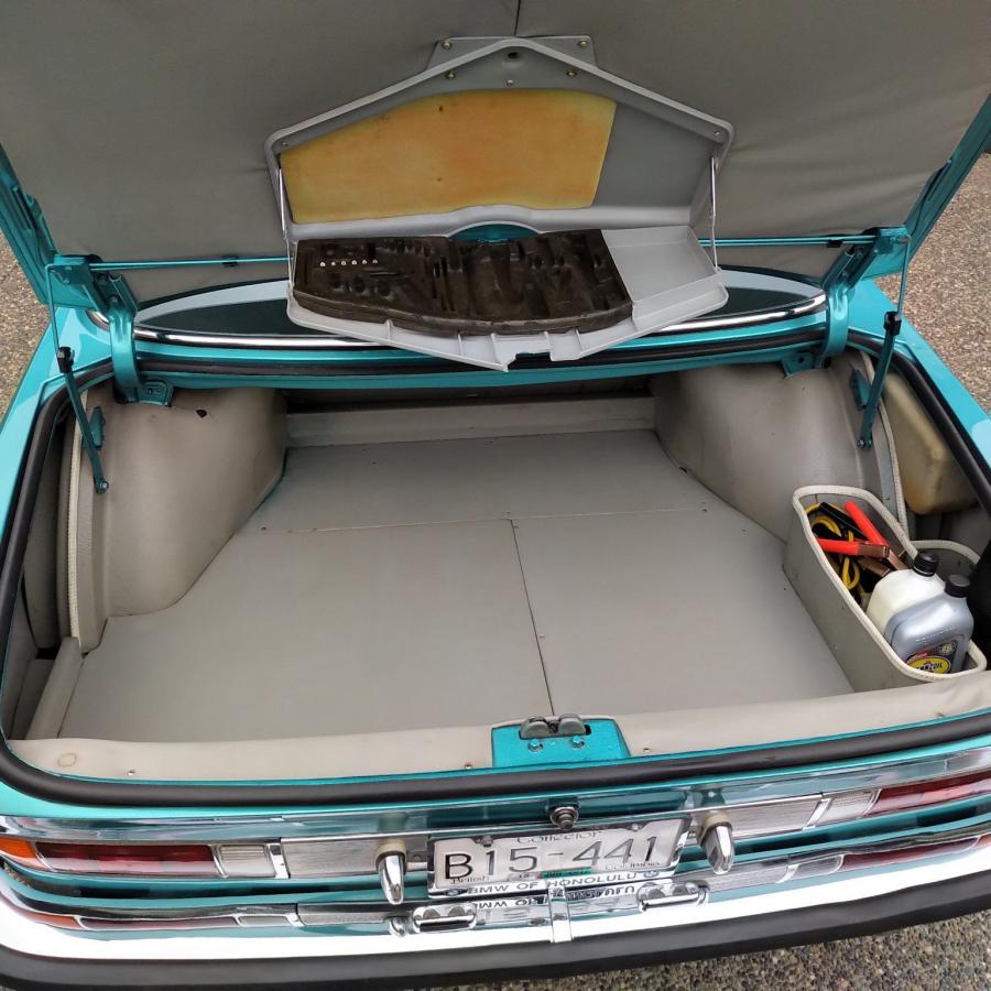 Багажник BMW 3.0 CS Pure Eye Candy 1973 года  (фото 4 из 53)